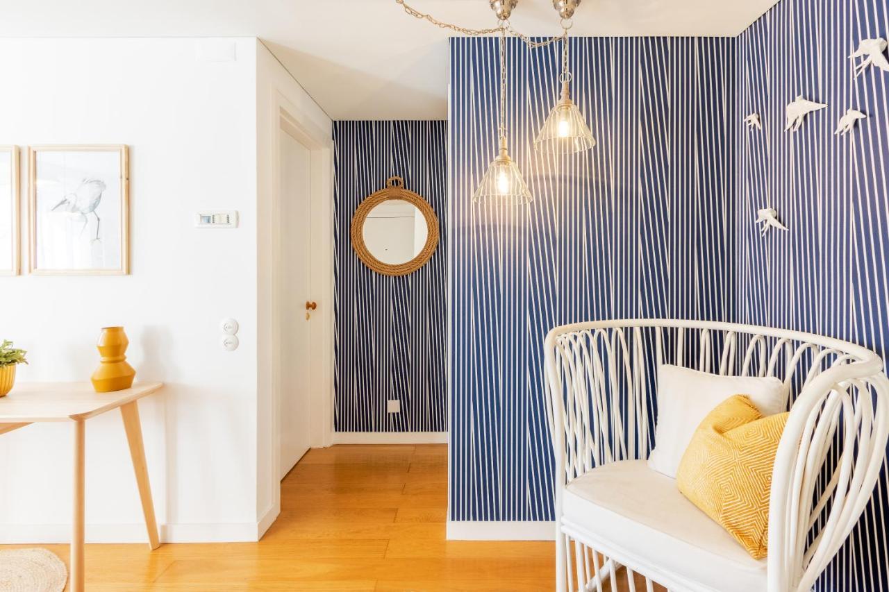 Apartamento Joivy Chiado Self Check-In 2-Br Flat With Parking Lisboa Exterior foto